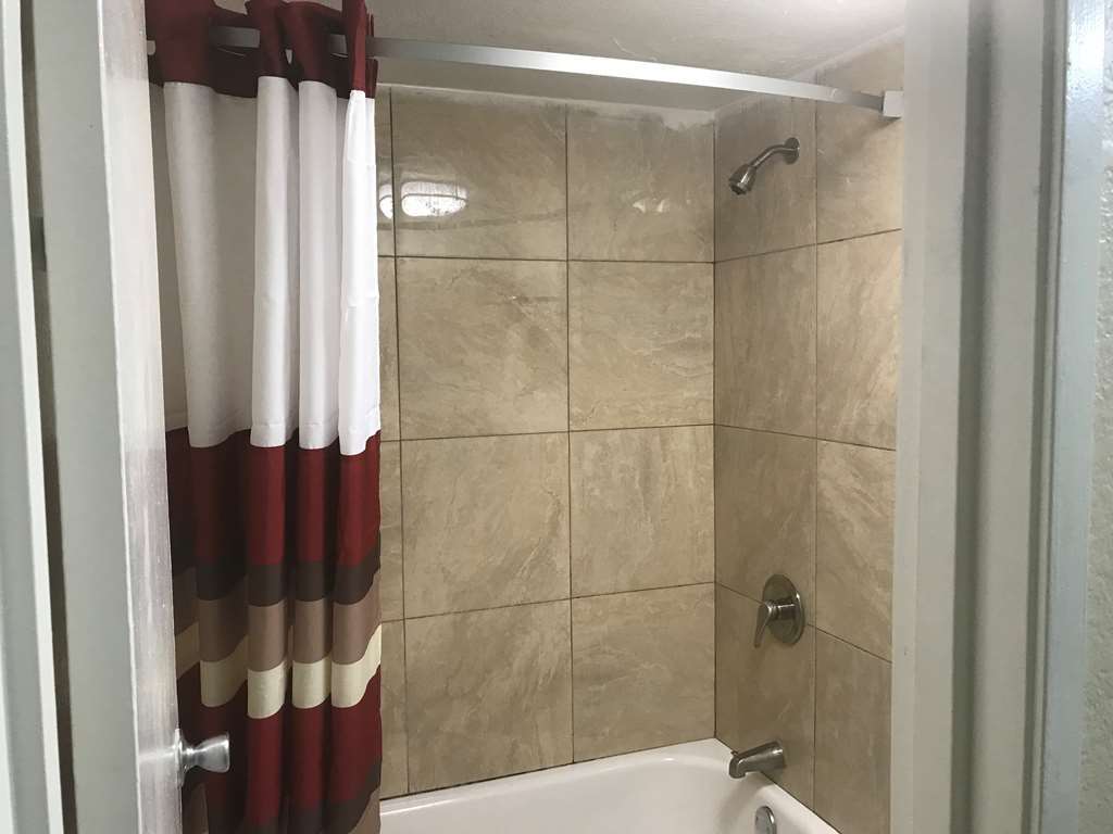 Red Roof Inn Plano Quarto foto